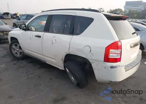 2008 Jeep Compass Sport from USA, damaged, VIN 1J8FT470X8D778639